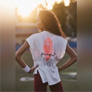 NWT! 🌟Free People Movement Throw And Go Logo Tee🌟. Size Medium. Neon Coral Combo